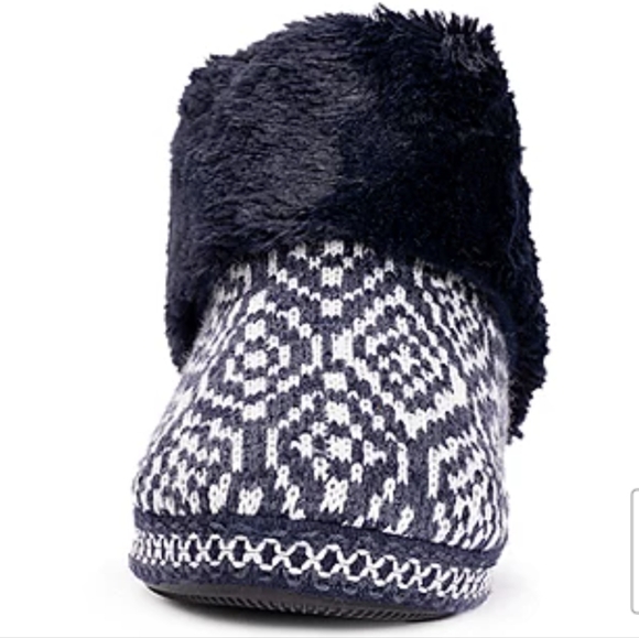 Muk Luks Melinda Womens Dark Sapphire Blue Bootie Slippers. NWOT - Picture 1 of 16